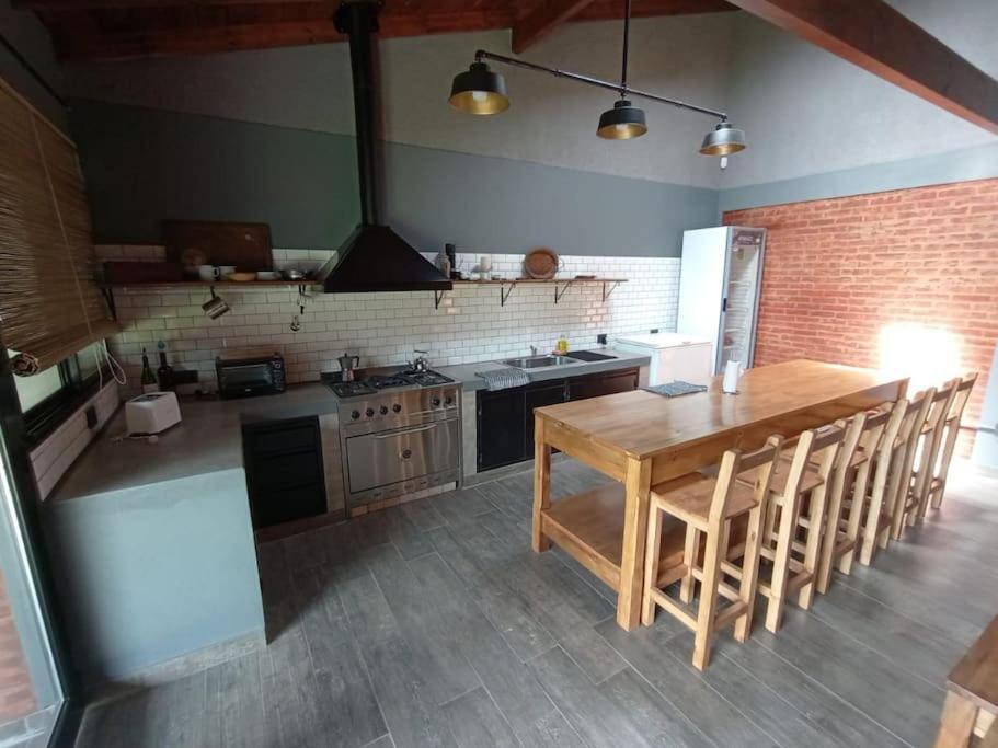 Апартаменты Escala Ezeiza Loft Con Desayuno Луис-Гильон Экстерьер фото