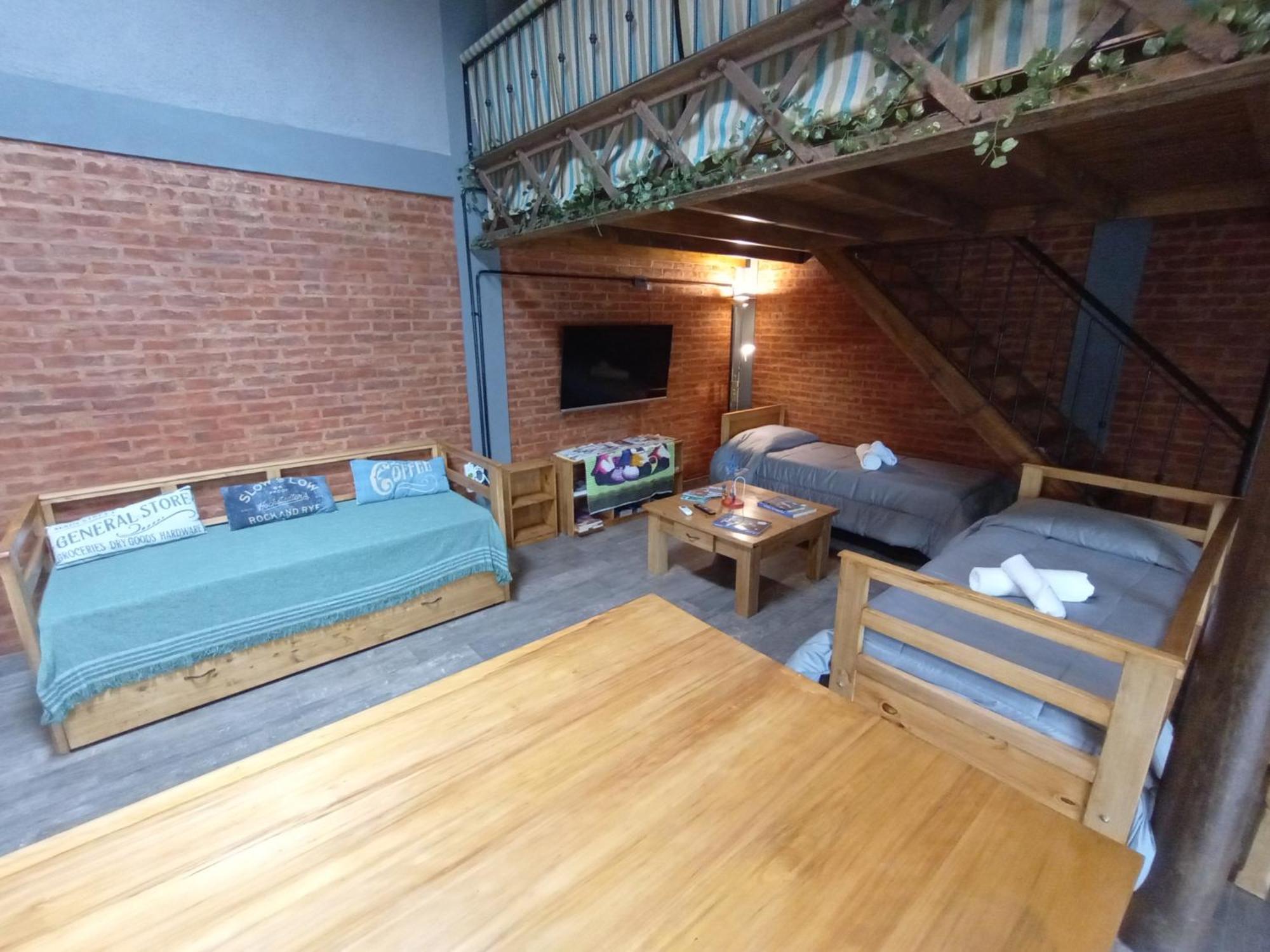 Апартаменты Escala Ezeiza Loft Con Desayuno Луис-Гильон Экстерьер фото